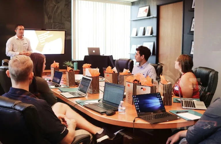 Digital Agency - About Us - Hero - Image-2